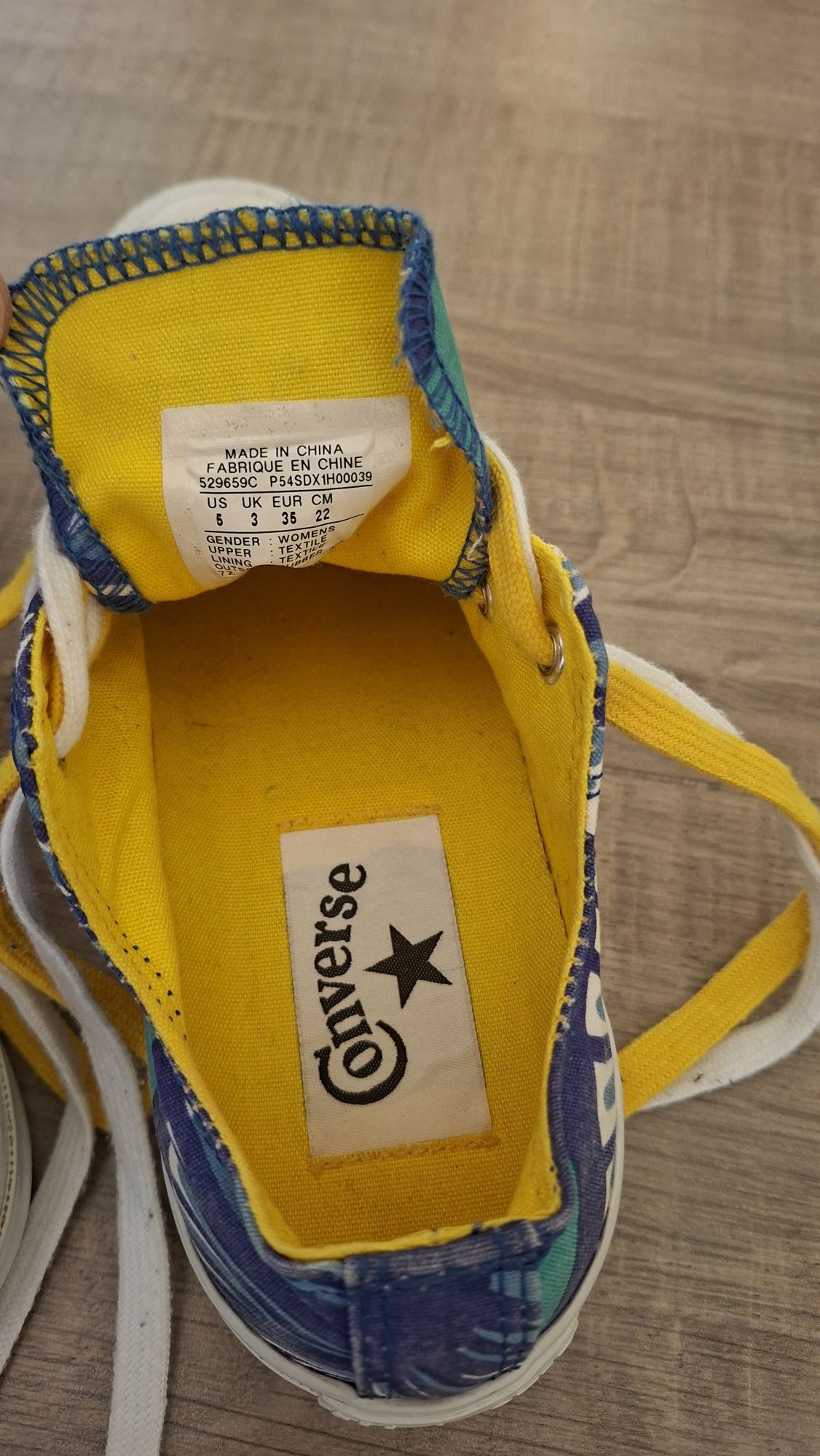 Converse - mărimea 35