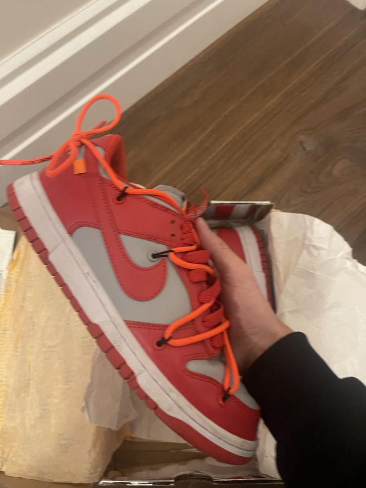 Nike Dunk Off-White university red