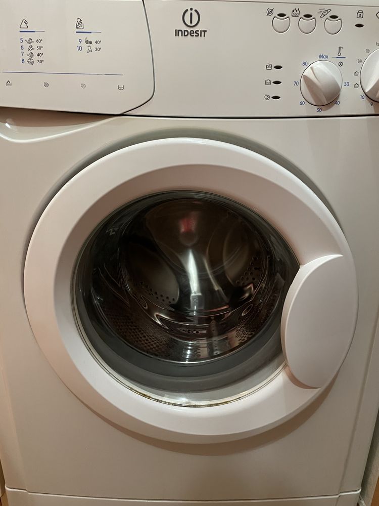 Пералня Indesit wia 82