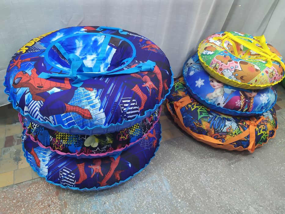 Продается тюбинги