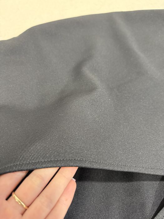 Официална черна рокля