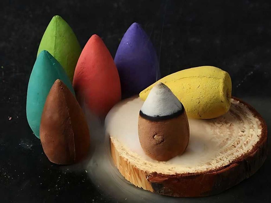 Arzator ceramic conuri parfumate cascada cu 10 conuri incluse albastru