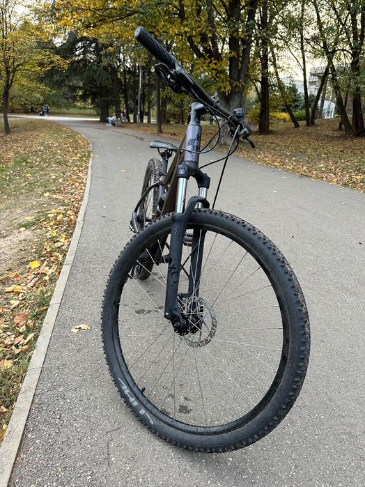 Продавам нов велосипед Specialized, град София. Градско/планински