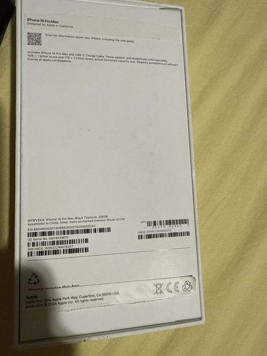 Iphone 16promax qora