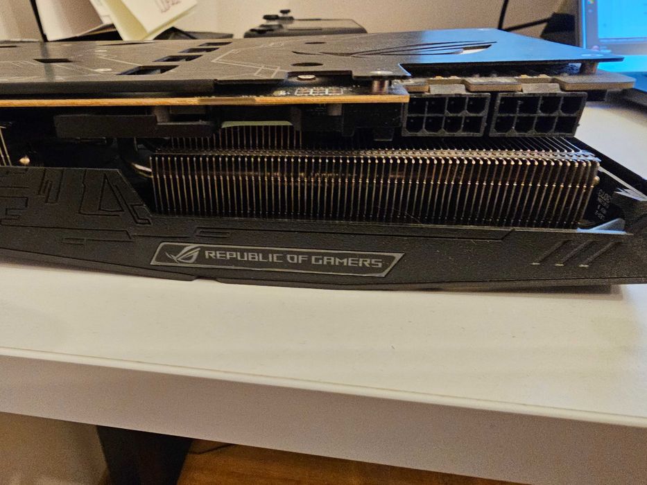 Asus Strix 1080TI 11GB GDDR5X VRAM 352-bit