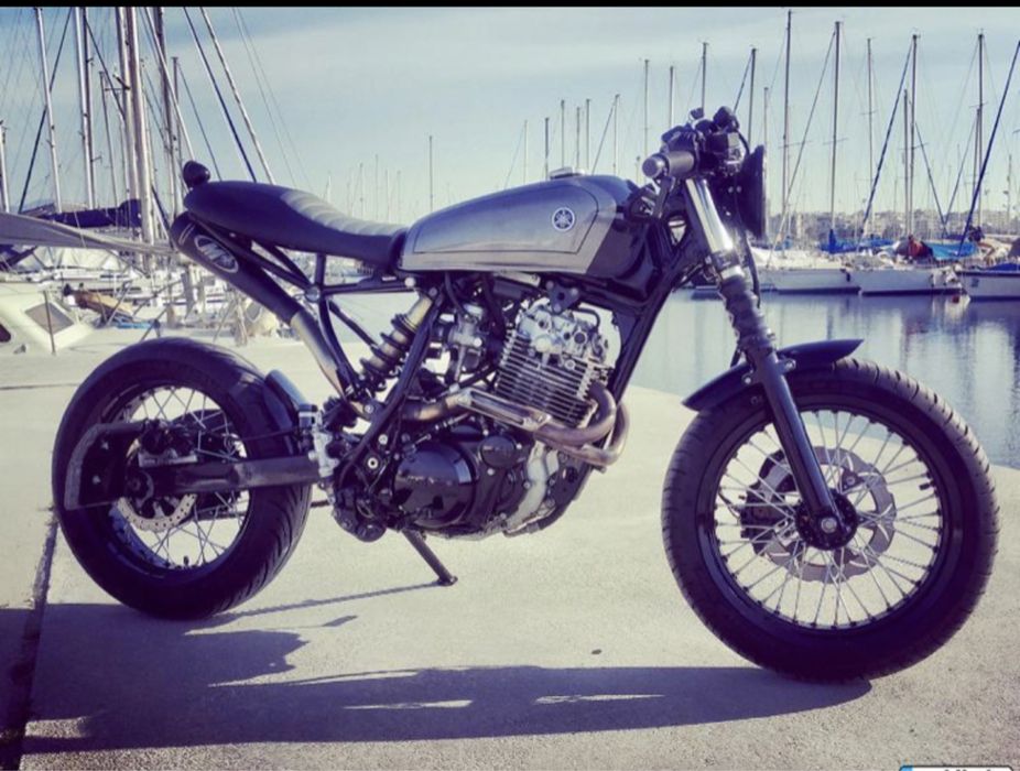 Yamaha XT-500 cafe racer