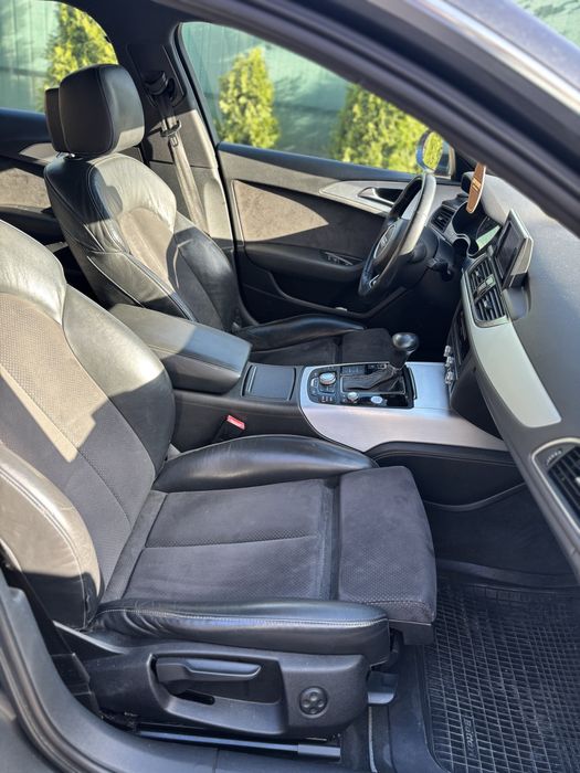 Audi A6 C7. Head-Up-Display