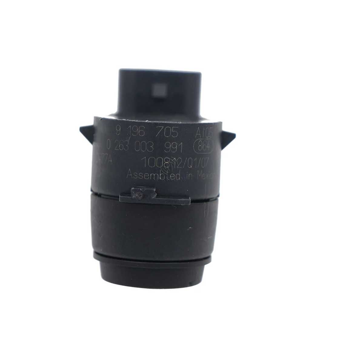 НОВИ PDC Сензор и Букса за Парктроник BMW E81 E82 E88 E90 E91 E92
