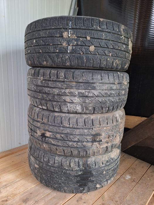 Set 4 Roti aliaj - 205/45/R16, de pe un MITSUBISHI Colt - in SIBIU