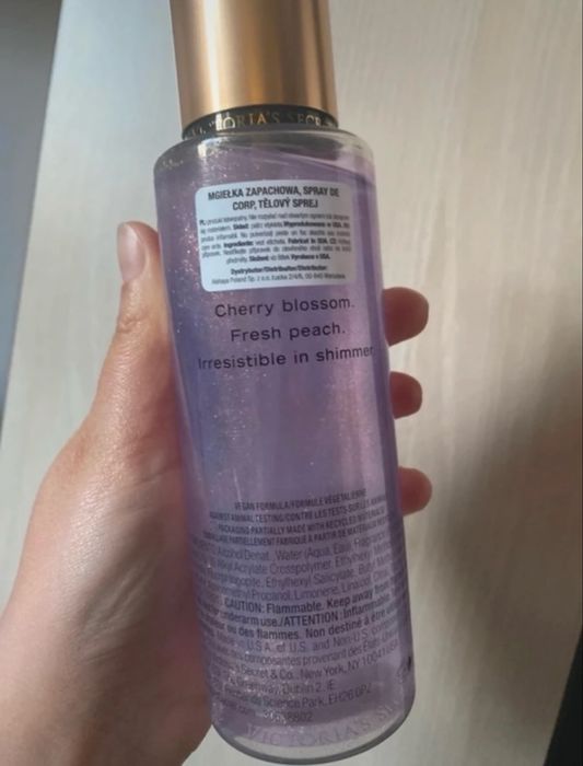 victoria secret shimmer body mist- love spell