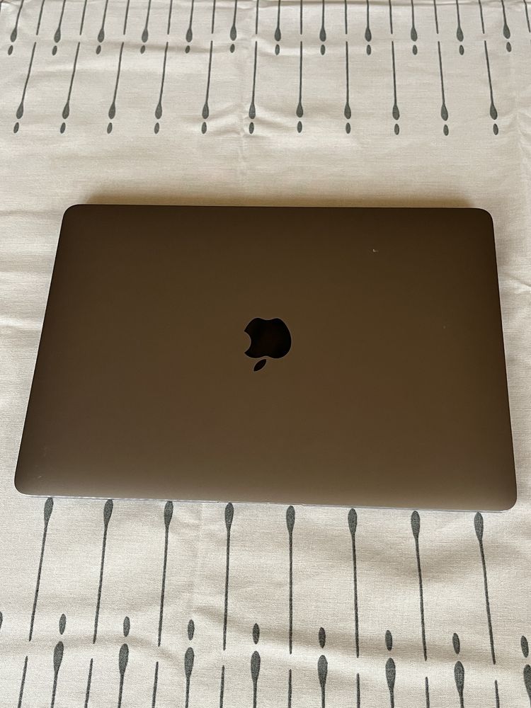Macbook m1 256gb 8 ram