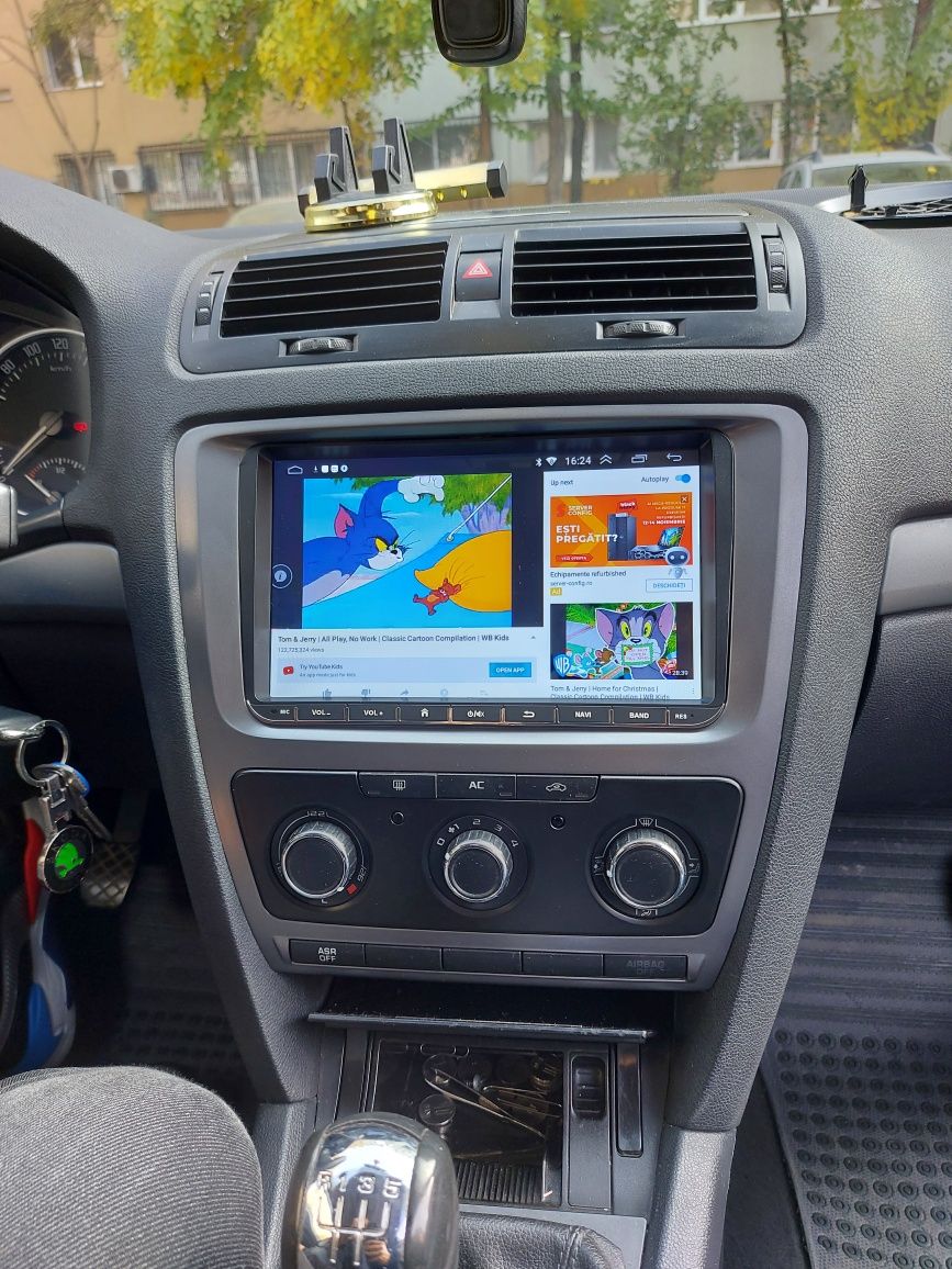 Navigatie Carplay 4/8 GB Android Auto Golf Passat Skoda Seat