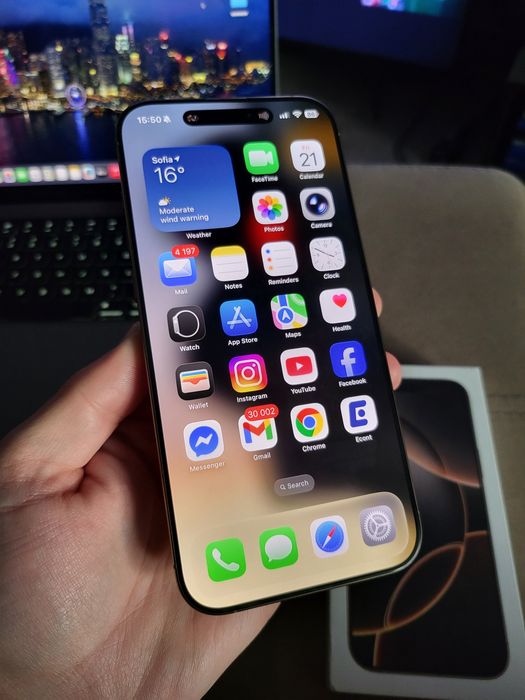 Iphone 16 Pro Max Desert Titanium отличен
