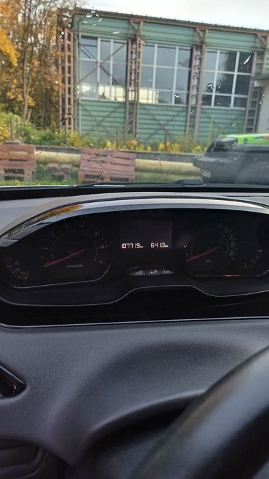 Peugeot 208 108000 km
