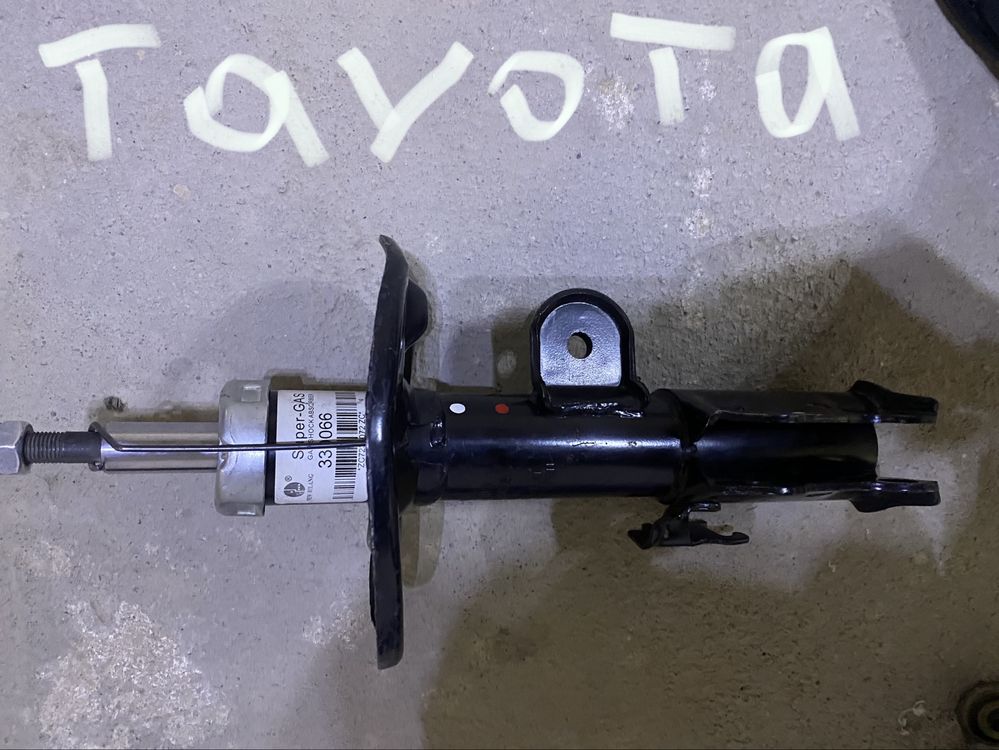Honda Tayota zapchaslari bor