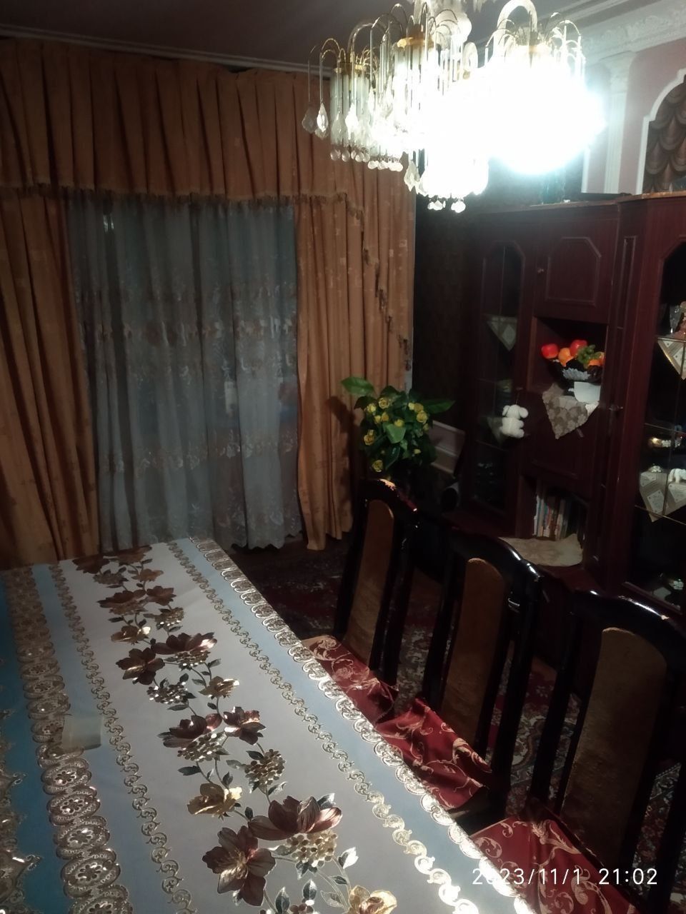 Срочно продам 4 комнатную квартиру