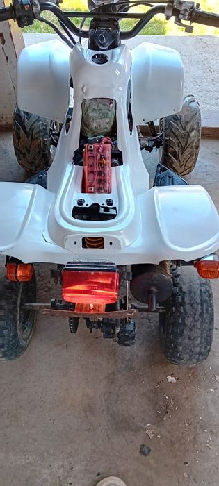 Vând Atv 107cc defect