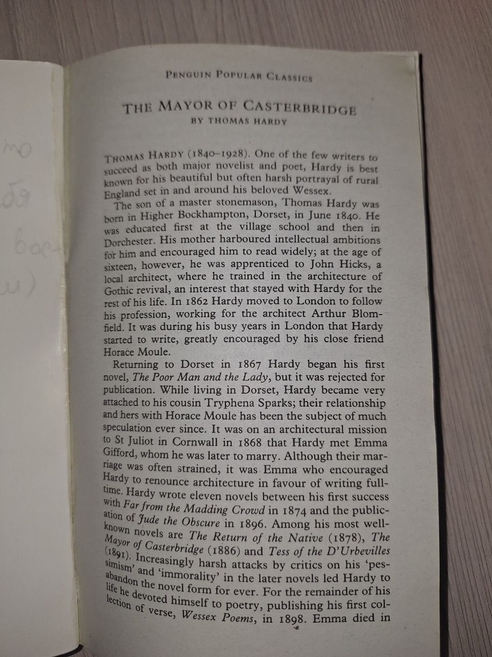 Книга "The mayor of Casterbridge" на английском.