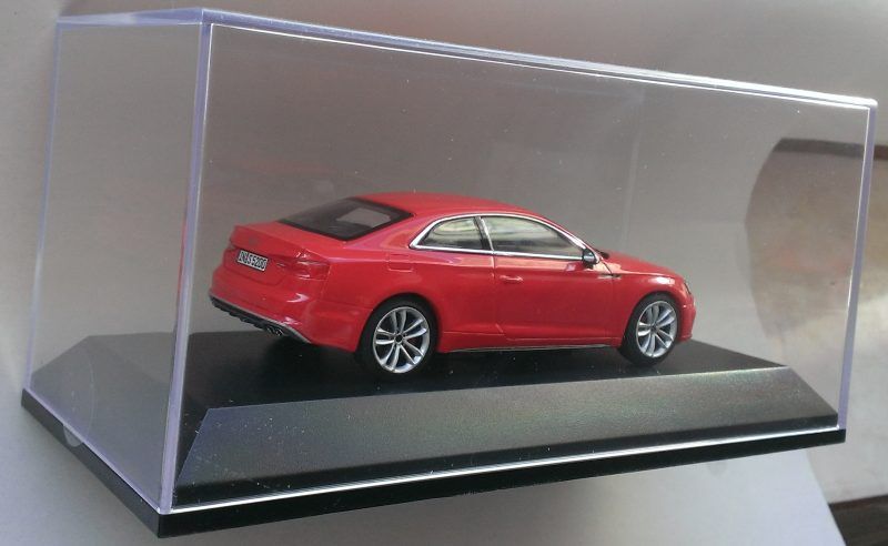 Macheta Audi S5 Coupe B9 2017 - Paragon 1/43 editie limitata