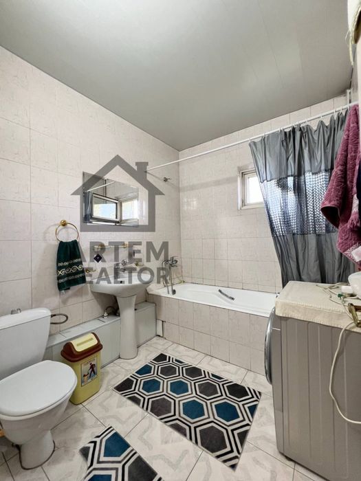 Садык Азимова жк Infinity ор-р 2ком 77-серия балкон 2*6 + сушилка