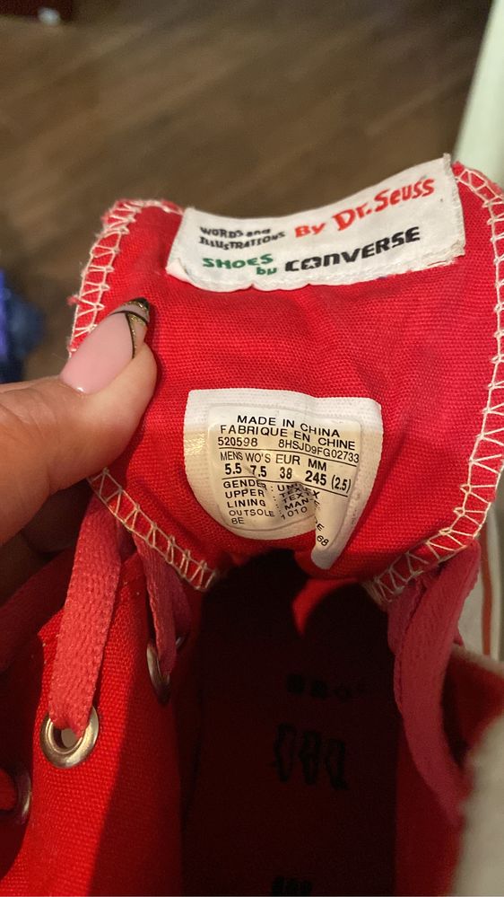 Кеды Converse  оригинал продаю