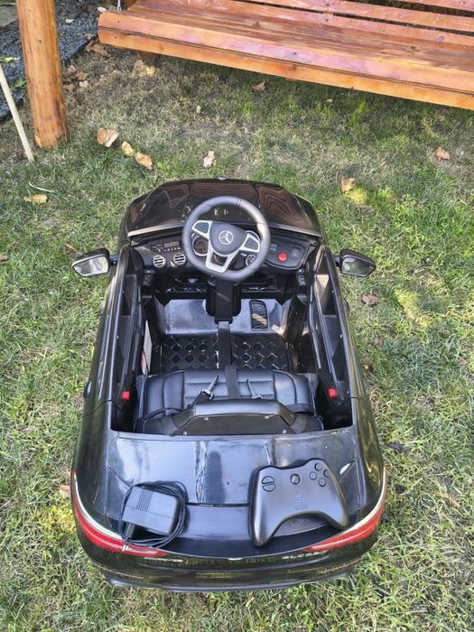 Mașinuță electrică