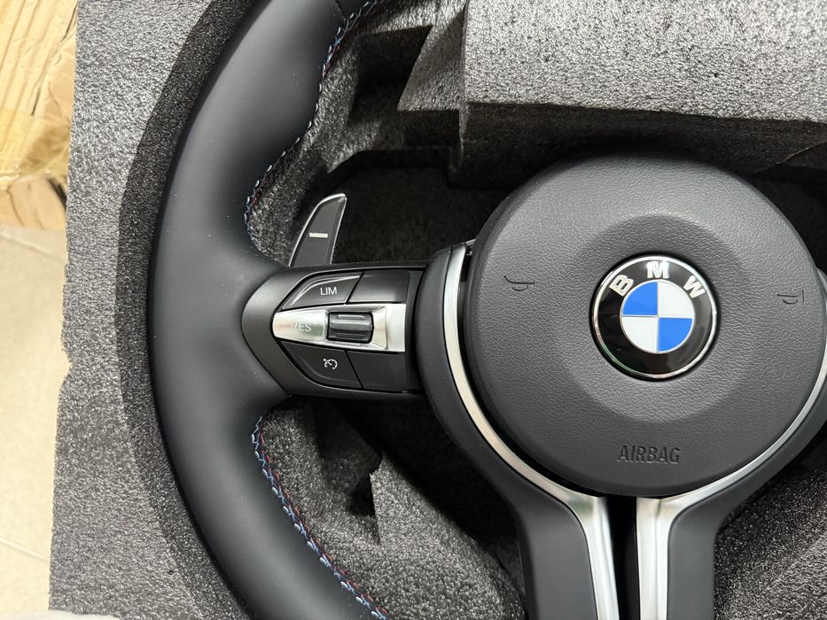 Volan M complet BMW seria 1 3 4 5 X3 X5 X6 F10 F30 F32 F34 F36 F15 F16