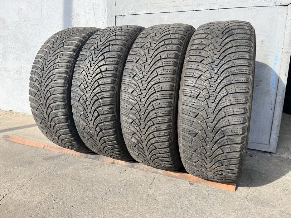 4 бр. зимни гуми 205/55/16 GoodYear DOT 3817 4-5 mm