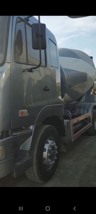 Миксер сотилади  камс 2013 й шасми 2014 емкс 2020 йил келган.11  куб