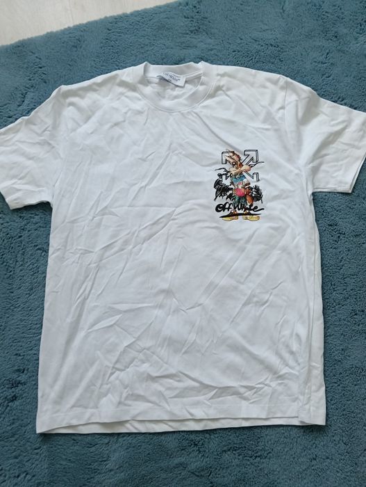 Tricou superb off white mărimea M nou