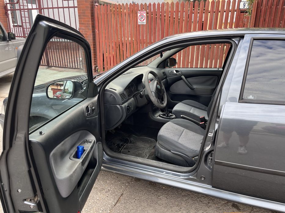 Skoda Octavia 1 ( tour) - 2010 / 1.9 tdi - motor AXR