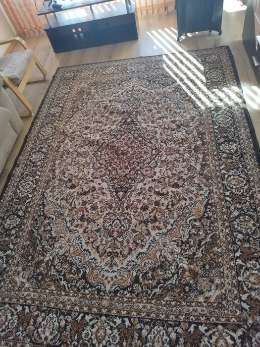 Персийски килим 195x280