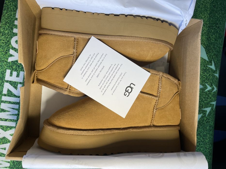Ugg mini platform