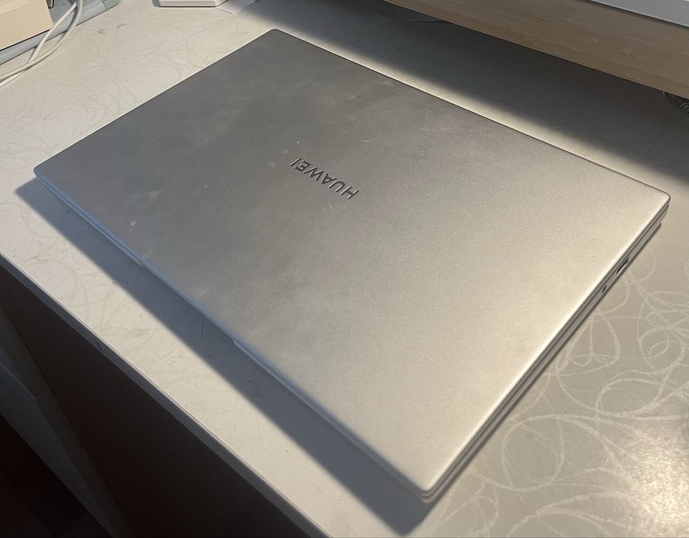 Huawei MateBook D 14