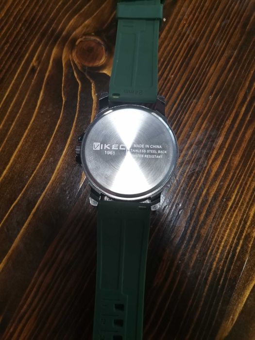 Продавам мъжки часовник Vikec (1961)