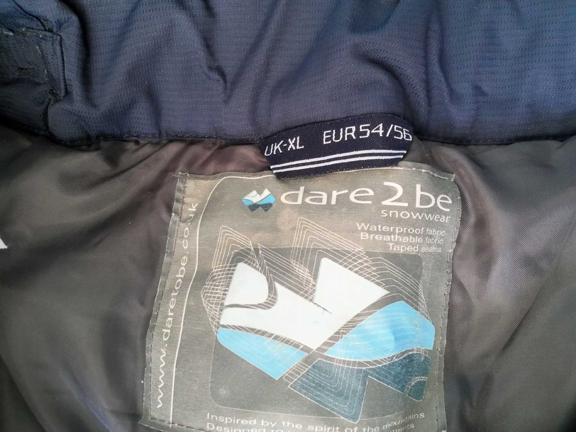 Costum de ski barbati DARE2BE 54-56 xl geaca si pantaloni stare buna