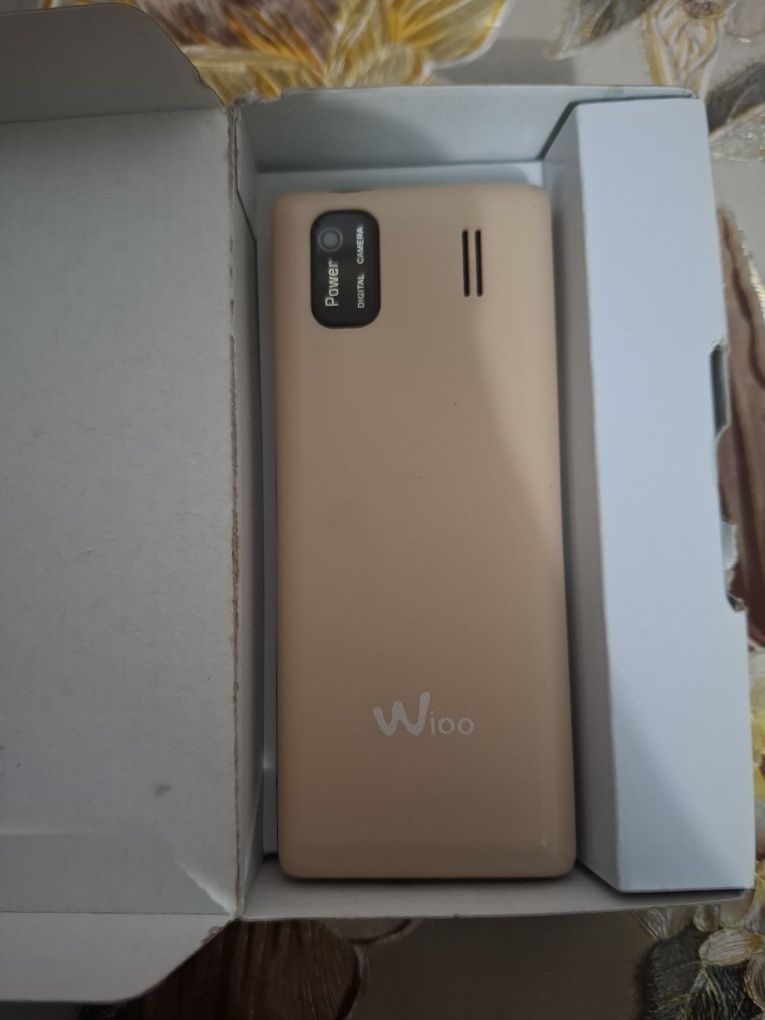 Telefon wioo s5618