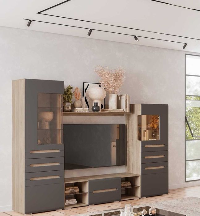 Гостиные в ассортименте .