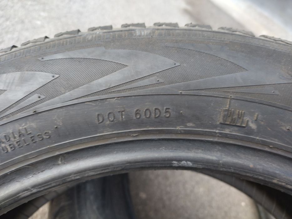 Зимни гуми Nokian 215/55/R17