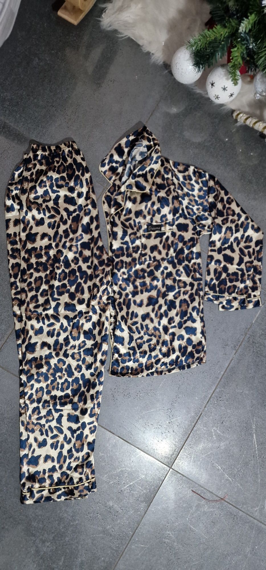 Pijamale satin animal print