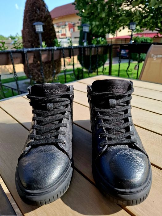 Pantofi Enzo Bertini nr.40 si Ghete Lasocki nr.40