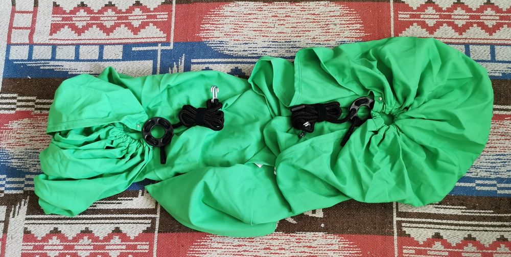 Hamac din material dur