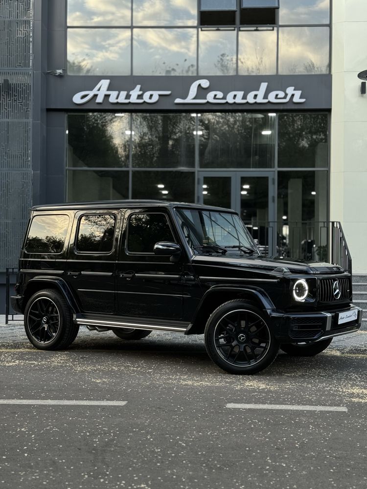 Mercedes Benz G 500