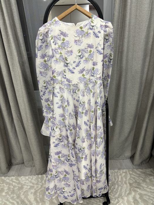 Көйлектер сатылады