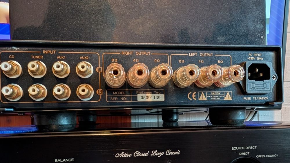 Prima luna prologue two , super amplificator cu Lampi