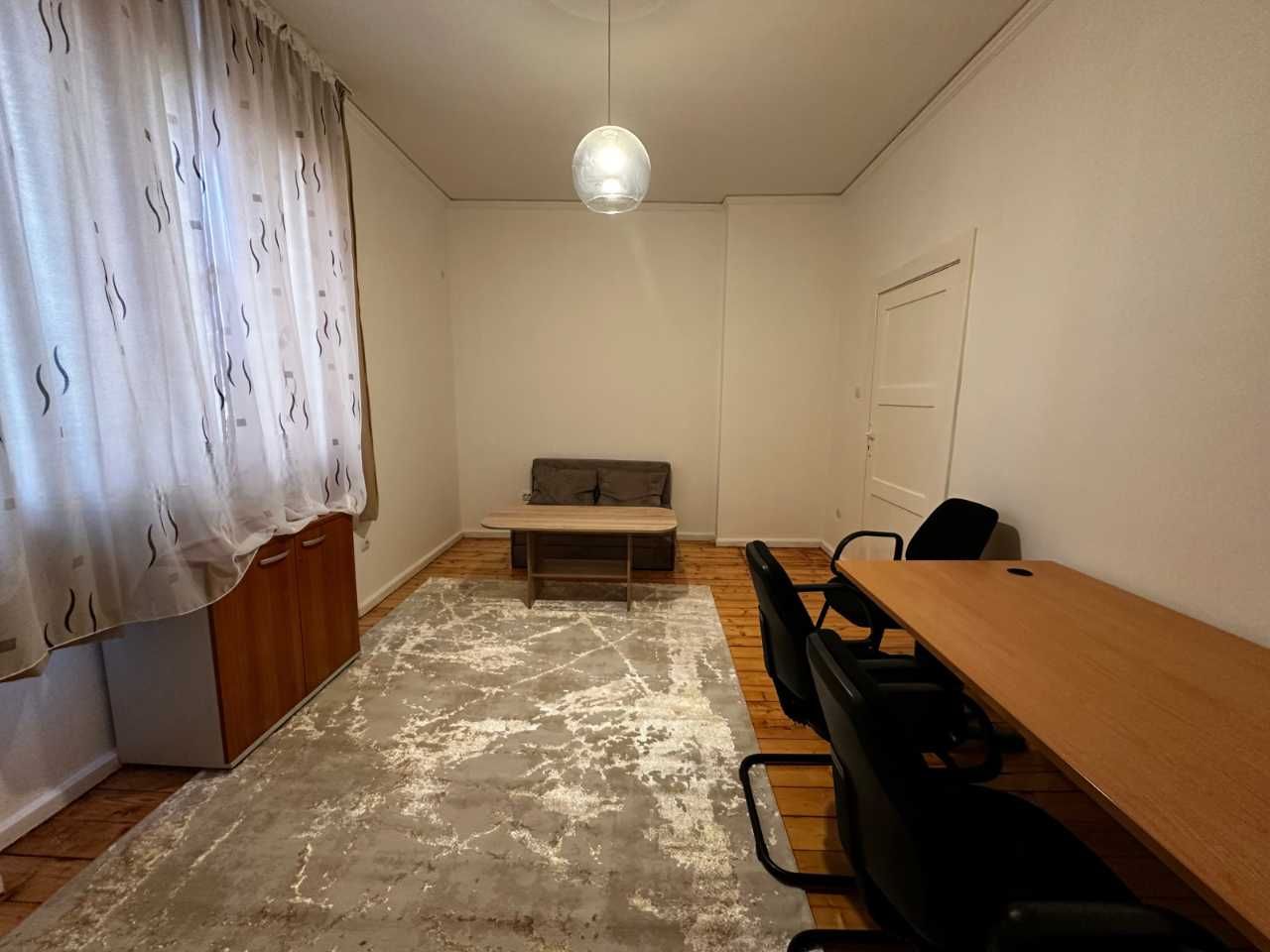 Дава се под наем Тристаен апартамент в София, Център - 80 кв.м за 561 € - Снимка #3