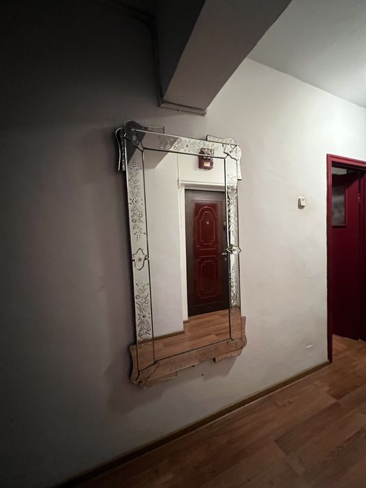 Oglinda venetiana de cristal