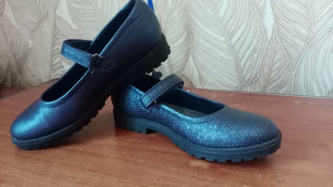 Туфли школьные детские