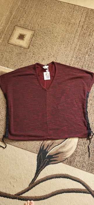 Продается кофточка большого размера. Производство Турция