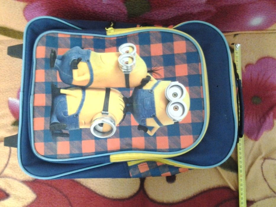 Minions 45 cm Troler Rucsac, Ghiozdan, Geanta scoala elevi 7 - 10 ani